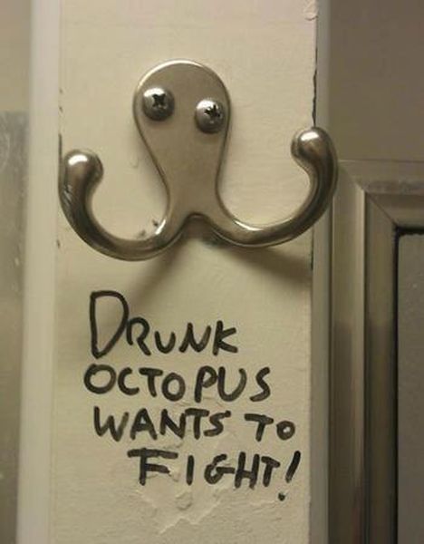 funny-pictures-humor-Drunk-Octopus-Wants-To-Fight-hanger.jpg