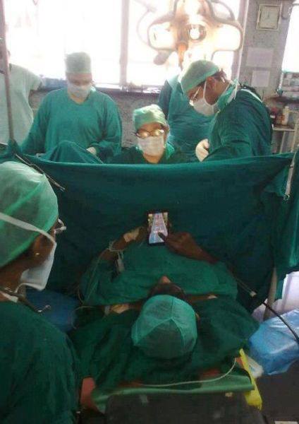 Meanwhile In The Operating Room - Funny pictures